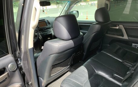 Toyota Land Cruiser 200, 2011 год, 3 100 000 рублей, 6 фотография