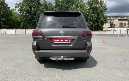 Toyota Land Cruiser 200, 2011 год, 3 100 000 рублей, 4 фотография