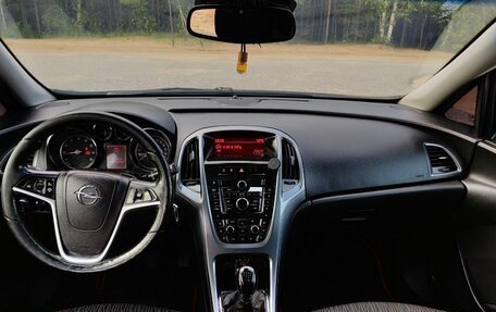 Opel Astra J, 2013 год, 790 000 рублей, 9 фотография