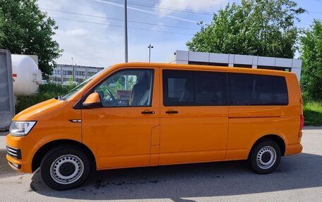Volkswagen Transporter T6 рестайлинг, 2019 год, 3 888 000 рублей, 4 фотография