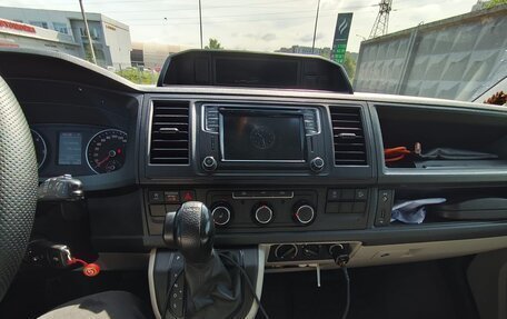 Volkswagen Transporter T6 рестайлинг, 2019 год, 3 888 000 рублей, 14 фотография