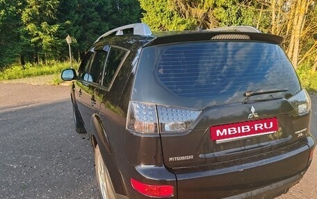 Mitsubishi Outlander III рестайлинг 3, 2008 год, 1 099 000 рублей, 6 фотография
