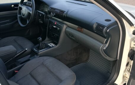 Audi A4, 1999 год, 475 000 рублей, 7 фотография