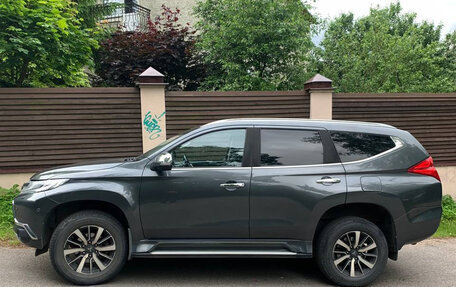 Mitsubishi Pajero Sport III рестайлинг, 2019 год, 3 200 000 рублей, 7 фотография