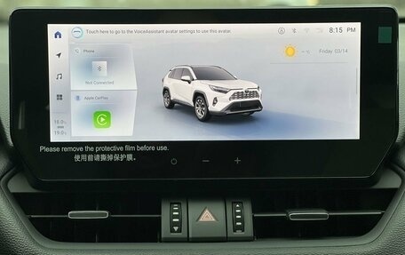 Toyota RAV4, 2025 год, 3 890 000 рублей, 23 фотография