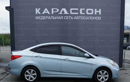 Hyundai Solaris II рестайлинг, 2011 год, 720 000 рублей, 4 фотография