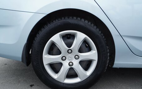 Hyundai Solaris II рестайлинг, 2011 год, 720 000 рублей, 12 фотография