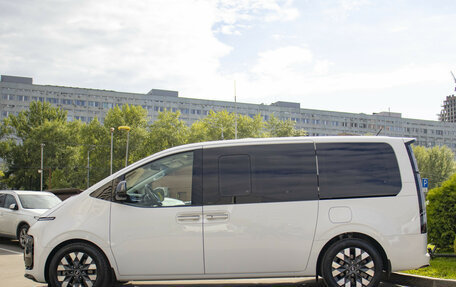 Hyundai Staria, 2021 год, 4 822 000 рублей, 8 фотография