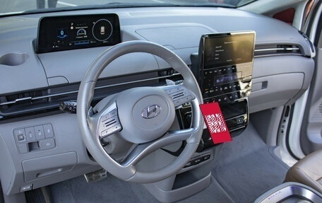 Hyundai Staria, 2021 год, 4 822 000 рублей, 13 фотография