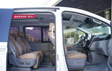 Hyundai Staria, 2021 год, 4 822 000 рублей, 19 фотография