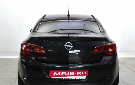Opel Astra J, 2013 год, 920 000 рублей, 3 фотография