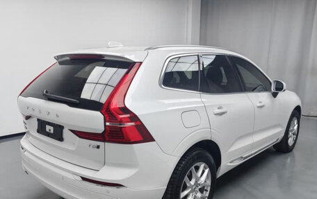 Volvo XC60 II, 2022 год, 2 750 000 рублей, 6 фотография