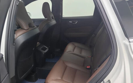 Volvo XC60 II, 2022 год, 2 750 000 рублей, 11 фотография