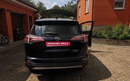 Toyota RAV4, 2017 год, 2 550 000 рублей, 3 фотография