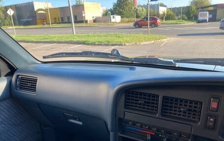 Toyota Hilux Surf III рестайлинг, 1992 год, 1 100 000 рублей, 8 фотография