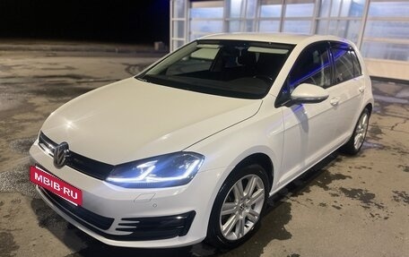 Volkswagen Golf VII, 2014 год, 1 370 000 рублей, 2 фотография