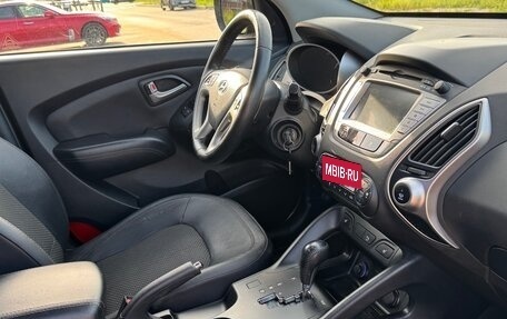 Hyundai ix35 I рестайлинг, 2012 год, 1 200 000 рублей, 9 фотография