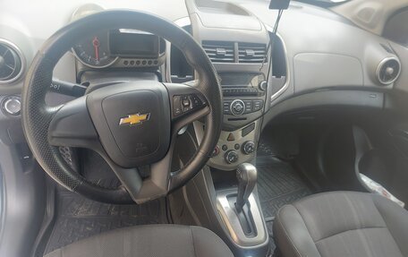Chevrolet Aveo III, 2013 год, 770 000 рублей, 9 фотография