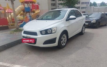 Chevrolet Aveo III, 2013 год, 770 000 рублей, 3 фотография