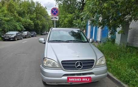 Mercedes-Benz M-Класс, 2001 год, 300 000 рублей, 2 фотография