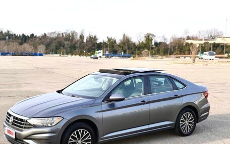 Volkswagen Jetta VII, 2020 год, 1 910 000 рублей, 2 фотография