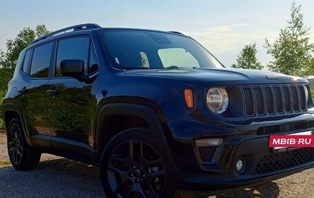 Jeep Renegade I рестайлинг, 2021 год, 2 590 000 рублей, 3 фотография