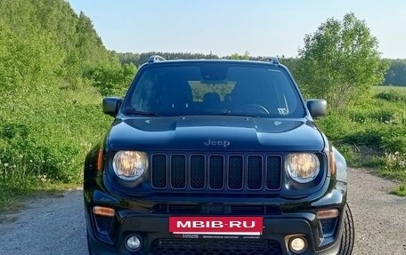 Jeep Renegade I рестайлинг, 2021 год, 2 590 000 рублей, 2 фотография