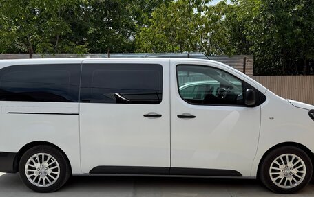 Opel Vivaro, 2020 год, 3 250 000 рублей, 3 фотография