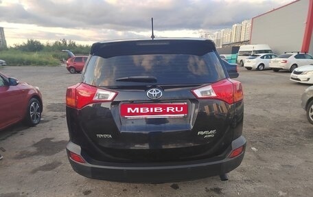 Toyota RAV4, 2013 год, 1 950 000 рублей, 4 фотография