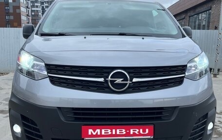 Opel Vivaro, 2020 год, 3 250 000 рублей, 4 фотография
