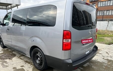 Opel Vivaro, 2020 год, 3 250 000 рублей, 9 фотография