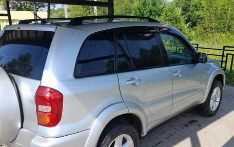 Toyota RAV4, 2005 год, 975 000 рублей, 3 фотография