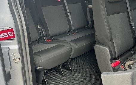 Opel Vivaro, 2020 год, 3 250 000 рублей, 26 фотография