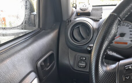 Toyota RAV4, 2005 год, 975 000 рублей, 8 фотография