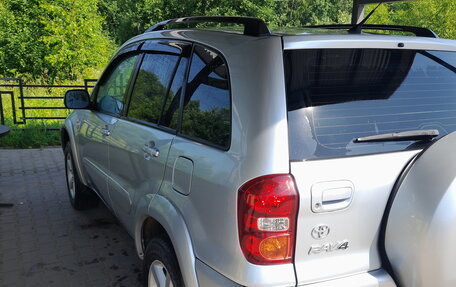 Toyota RAV4, 2005 год, 975 000 рублей, 5 фотография