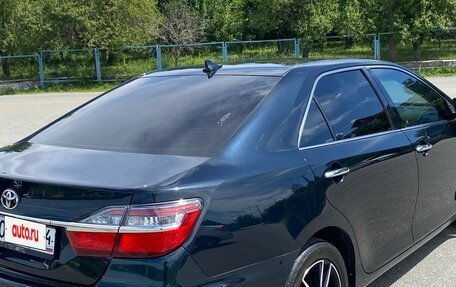 Toyota Camry, 2017 год, 2 690 000 рублей, 6 фотография