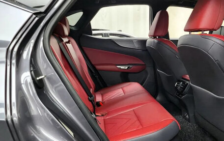 Lexus NX, 2025 год, 7 210 000 рублей, 12 фотография