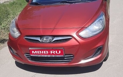 Hyundai Solaris II рестайлинг, 2012 год, 830 000 рублей, 1 фотография