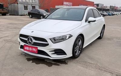Mercedes-Benz A-Класс, 2022 год, 1 990 000 рублей, 1 фотография