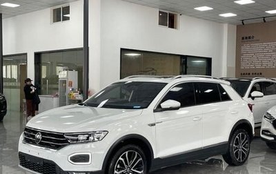 Volkswagen T-Roc I, 2022 год, 1 650 000 рублей, 1 фотография