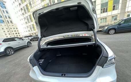 Toyota Camry, 2021 год, 3 690 000 рублей, 13 фотография