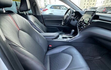 Toyota Camry, 2021 год, 3 690 000 рублей, 23 фотография