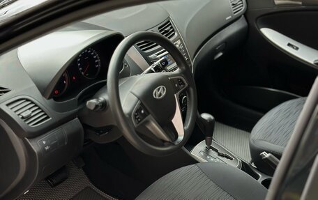 Hyundai Solaris II рестайлинг, 2015 год, 895 000 рублей, 12 фотография