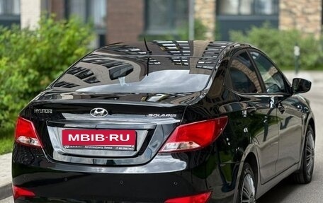 Hyundai Solaris II рестайлинг, 2015 год, 895 000 рублей, 4 фотография