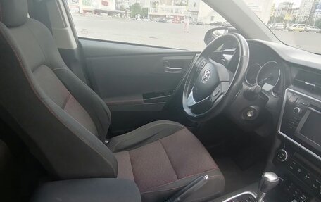 Toyota Auris II, 2013 год, 1 490 000 рублей, 9 фотография