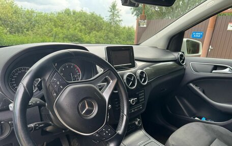 Mercedes-Benz B-Класс, 2014 год, 1 380 000 рублей, 6 фотография