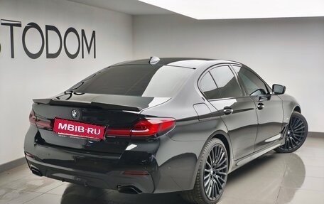 BMW 5 серия, 2021 год, 6 500 000 рублей, 3 фотография