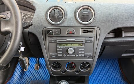 Ford Fusion I, 2008 год, 410 000 рублей, 13 фотография