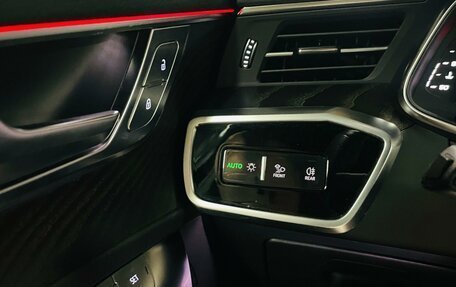 Audi A6, 2019 год, 4 600 000 рублей, 13 фотография