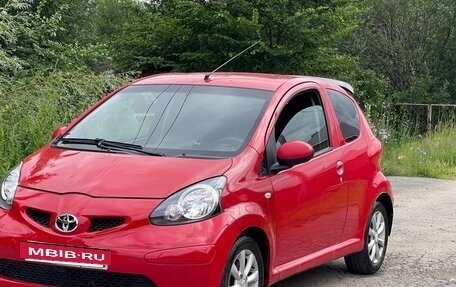 Toyota Aygo II, 2008 год, 290 000 рублей, 2 фотография